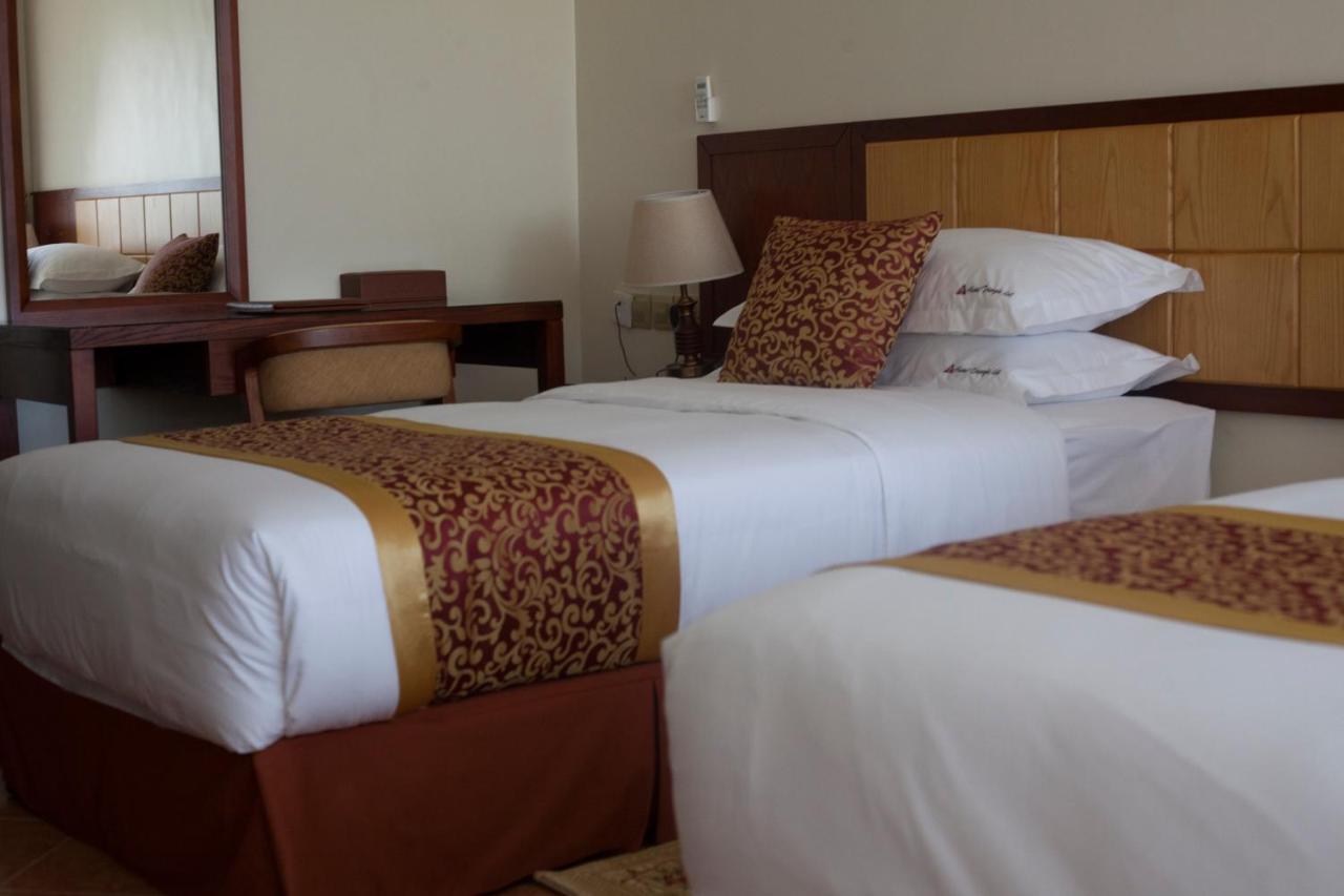 Hotel Triangle Mbarara Buitenkant foto