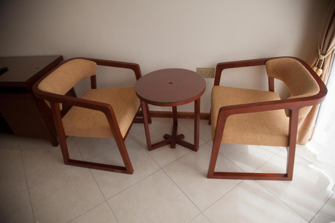 Hotel Triangle Mbarara Buitenkant foto